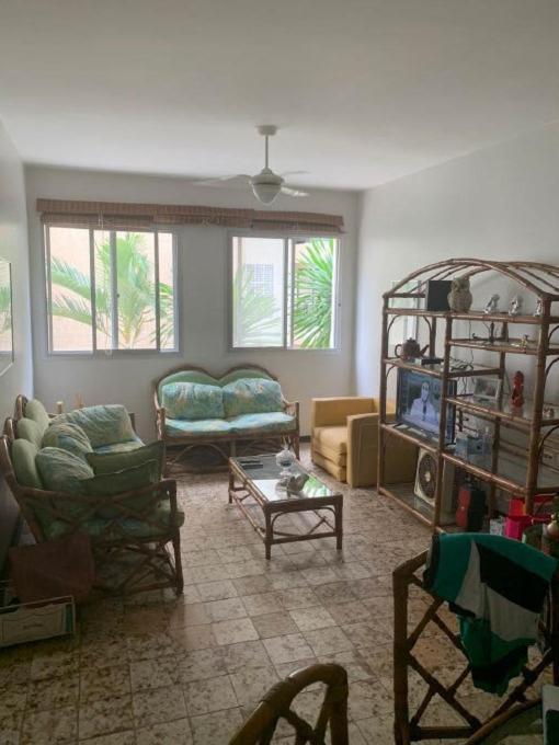 Apartamento 2 Quartos A 5 Minutos A Pe Da Praia Da Enseada Guarujá Dış mekan fotoğraf